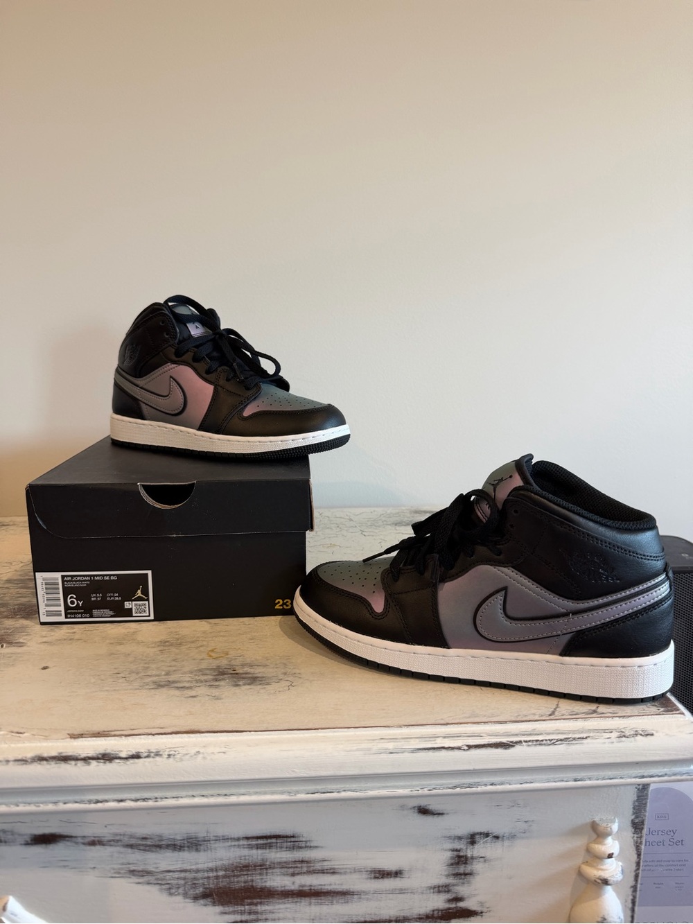 Nike Kids' Air Jordan 1 Mid Iridescent Black/Purple Accents 6Y or women’s 7.5